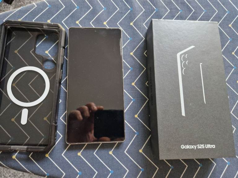 Samsung s25 ultra 256gb in black 