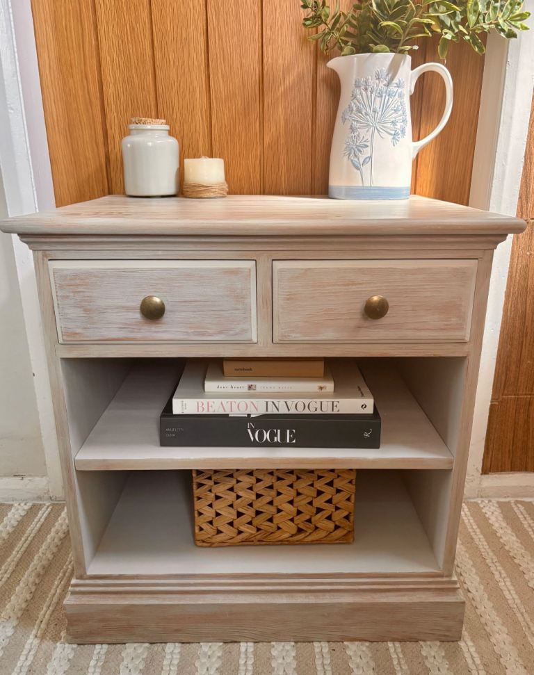 Two drawer pine unit