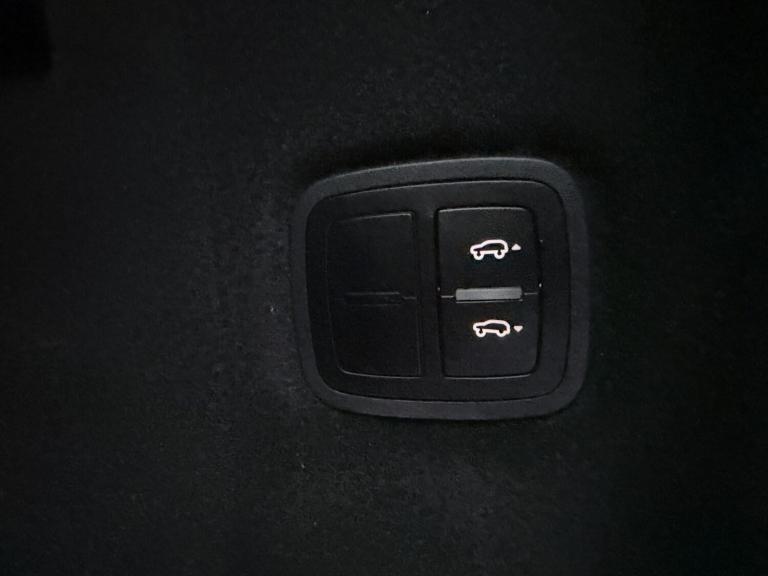 PORSCHE CAYENNE 3.0 V6 E-Hybrid S Platinum Edition 2017