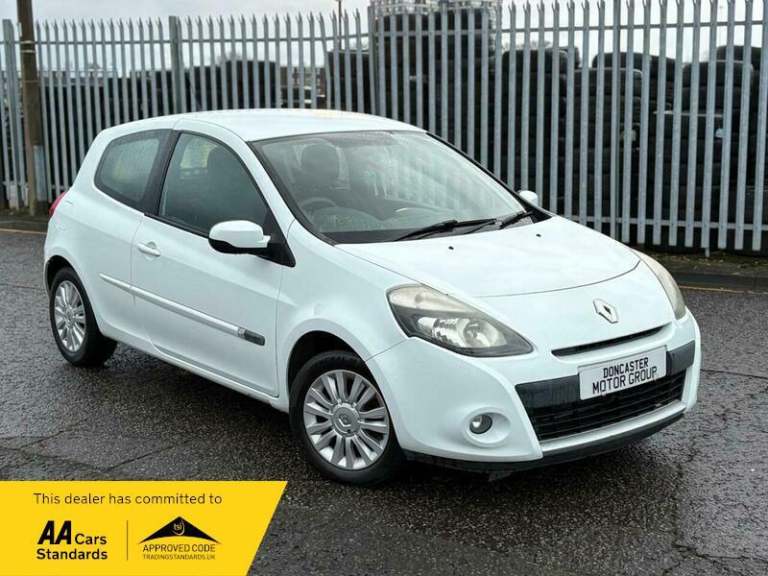 2012 Renault Clio 1.2 Expression + Euro 5 3dr HATCHBACK Petrol Manual
