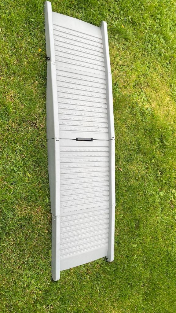 4 part folding plastic dog ramp