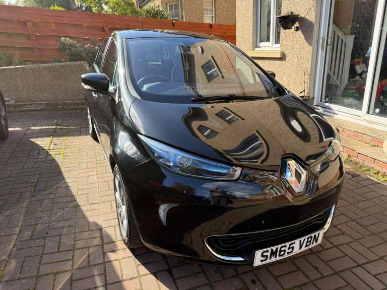 Renault Zoe 22kWh Dynamique, Hatchback 5dr Electric Auto (i) (88 bhp) Electric Automatic