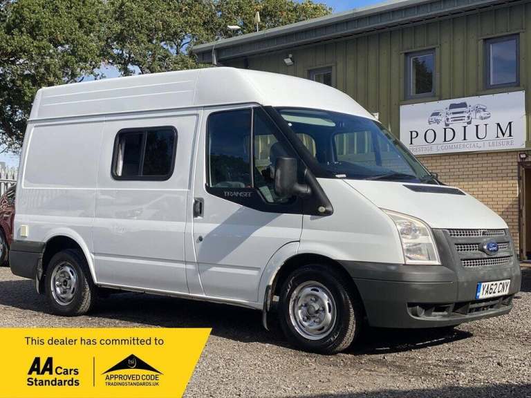2013 Ford Transit Medium Roof Van TDCi 100ps PANEL VAN DIESEL Automatic