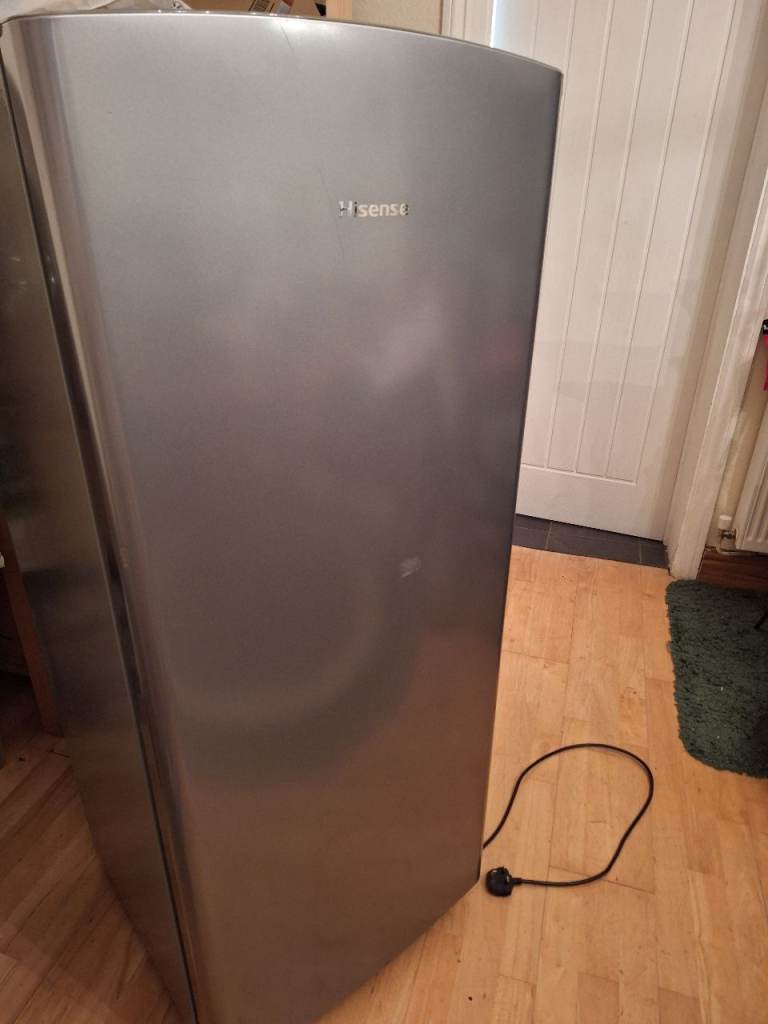 Hisense Graphite Grey Small Fridge freezer 