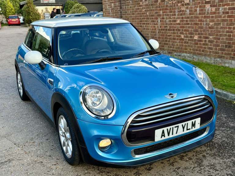 2017 MINI Hatch 1.5 Cooper 3-Door Hatch Hatchback Petrol Manual