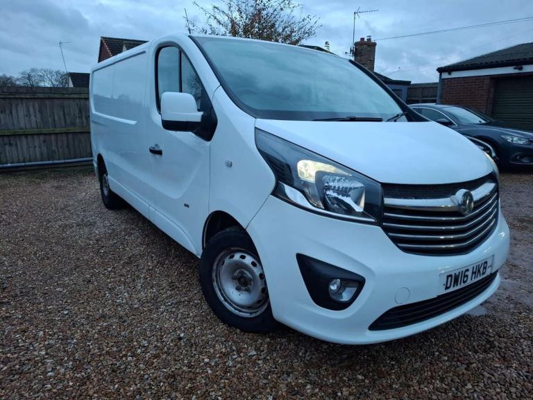 2016 Vauxhall Vivaro 2900 1.6CDTI 115PS Sportive H1 Van PANEL VAN DIESEL Manual