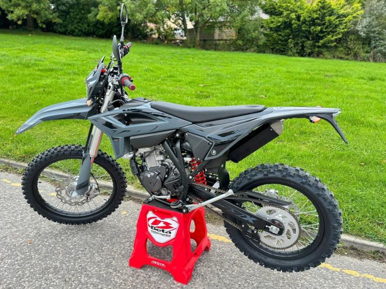 Beta RR 125 LC 4T Special Edition **Finance Available** nationwide delivery