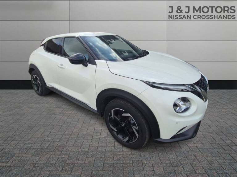 Nissan Juke 1.0 DiG-T 114 N-Connecta 5dr Petrol