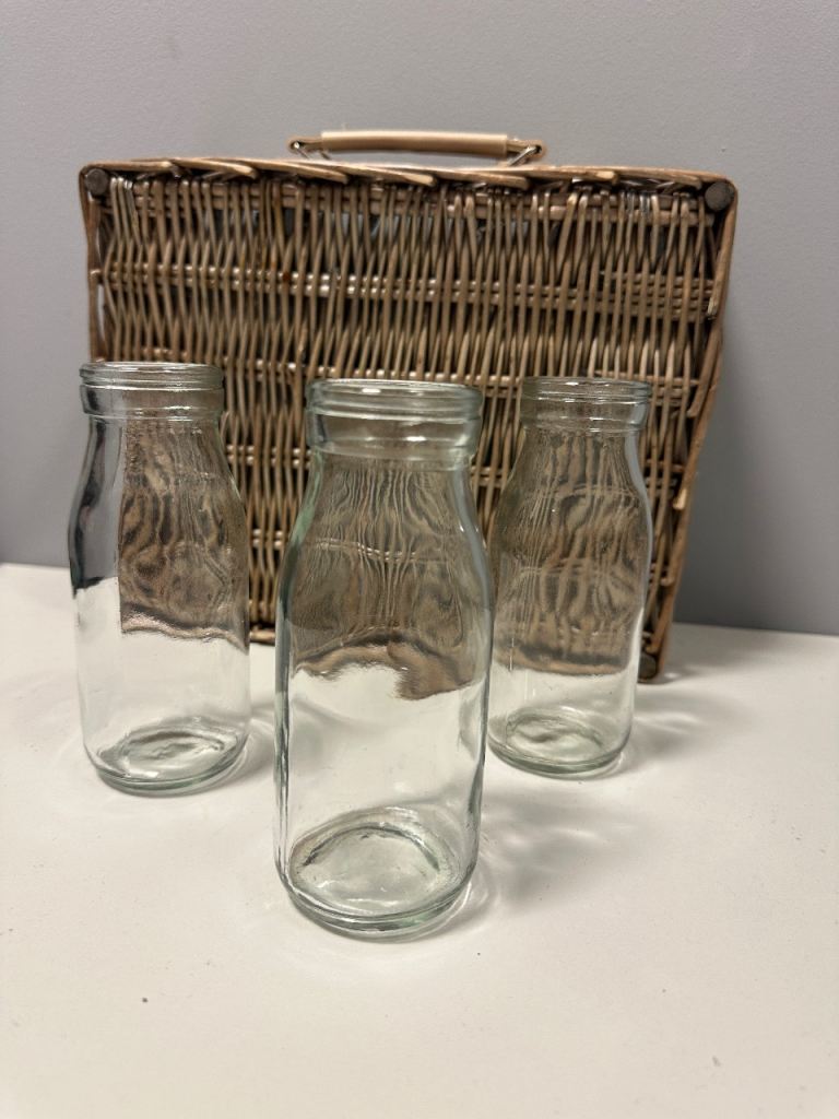 Set of 3 Glass Milk Bottles Rustic Farmhouse Kitchen Storage Decor Vase Weddings