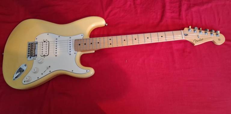Fender Stratocaster player series. Great condition