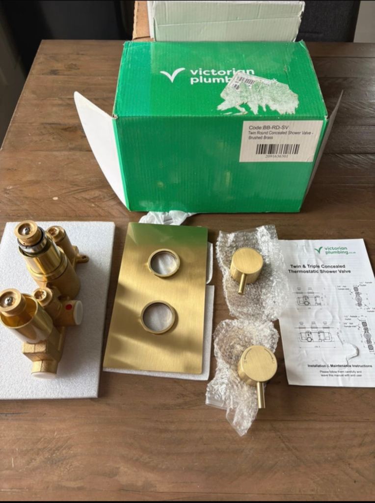 Brushed Brass Concealed Thermostatic Shower Valve (Victorian Plumbing)