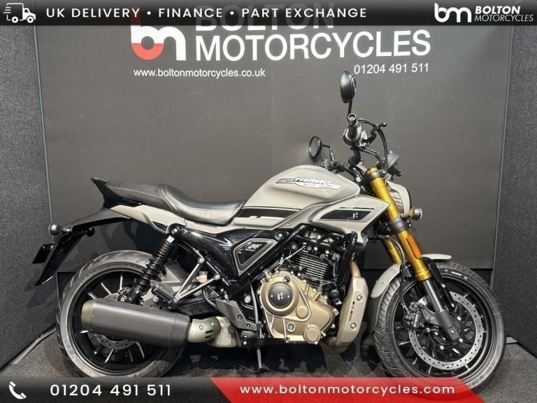 Hero Hunk 440cc Street Bike - A2 Licence