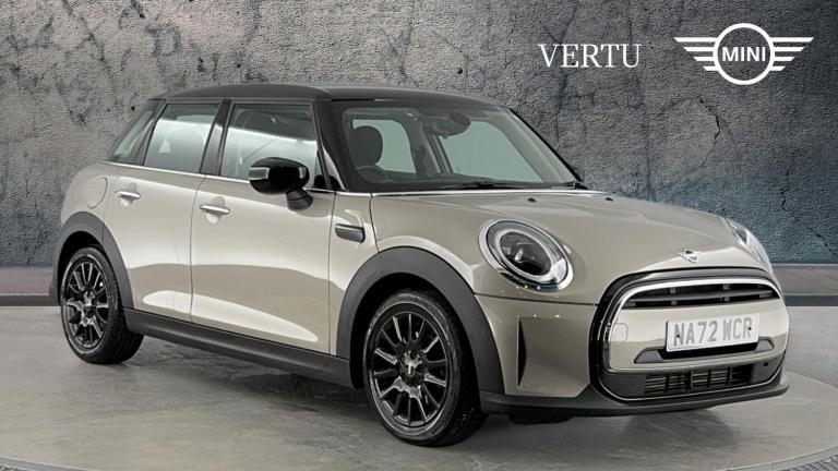 2022 MINI Hatch 1.5 Cooper Classic 5dr Auto [Nav Pack] Petrol Hatchback Hatchback Petrol Automatic