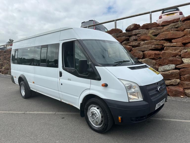 2013 Ford Transit Medium Roof 17 Seater TDCi 135ps MOT FSH READY TO GO MINIBUS  Minibus Diesel Ma...