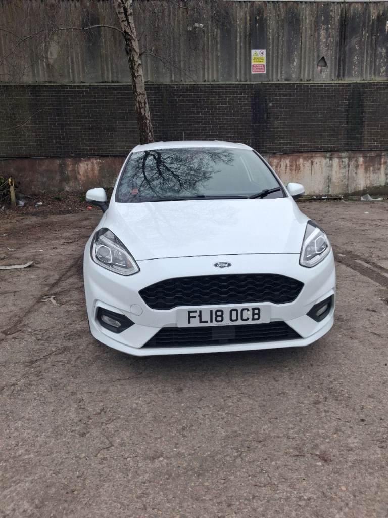 Ford fiesta st line 3 door white 1L petrol 