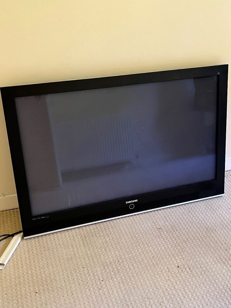 Samsung PS-50C7HD 50-inch Plasma TV – Good Condition
