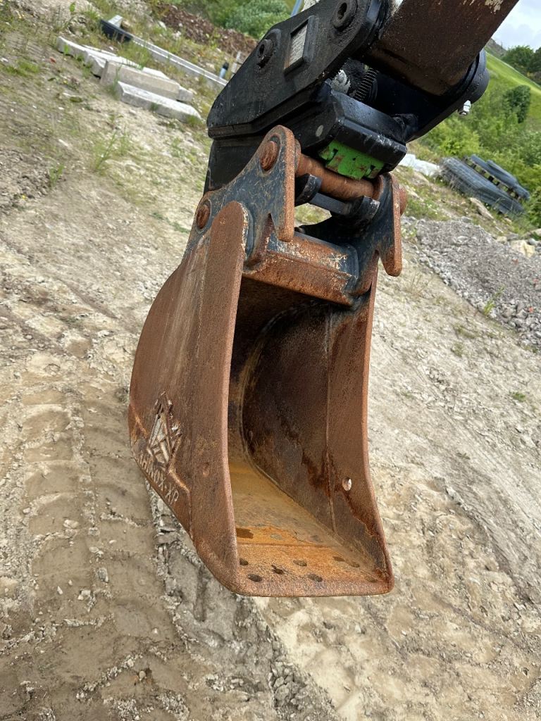 Digger buckets x 4