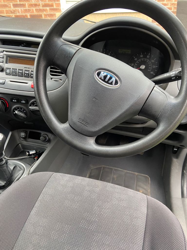 Kia, RIO, Hatchback, 2008, Manual, 1399 (cc), 5 doors