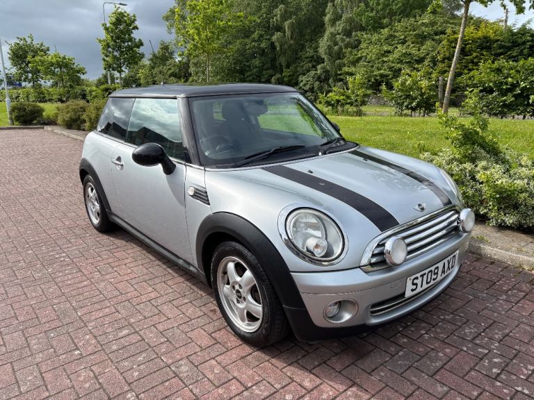 Mini Cooper. 2009. FSH. 