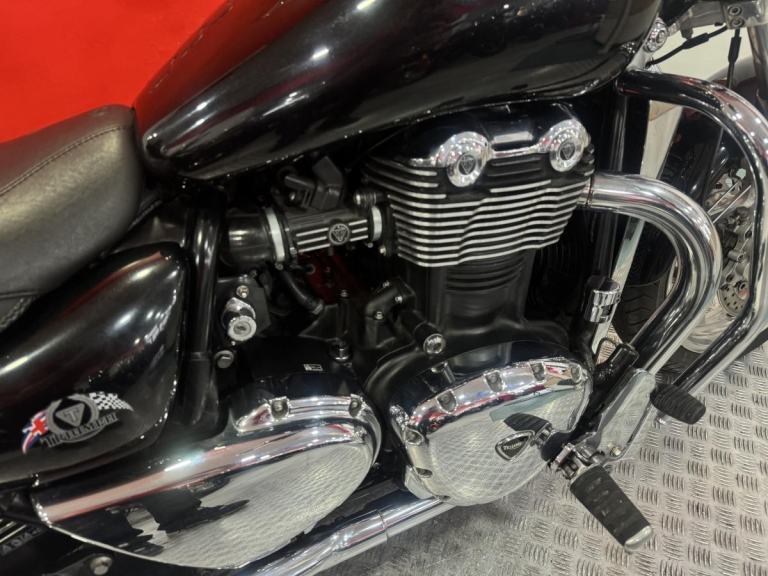 2012 '12' Triumph THUNDERBIRD ABS 1600