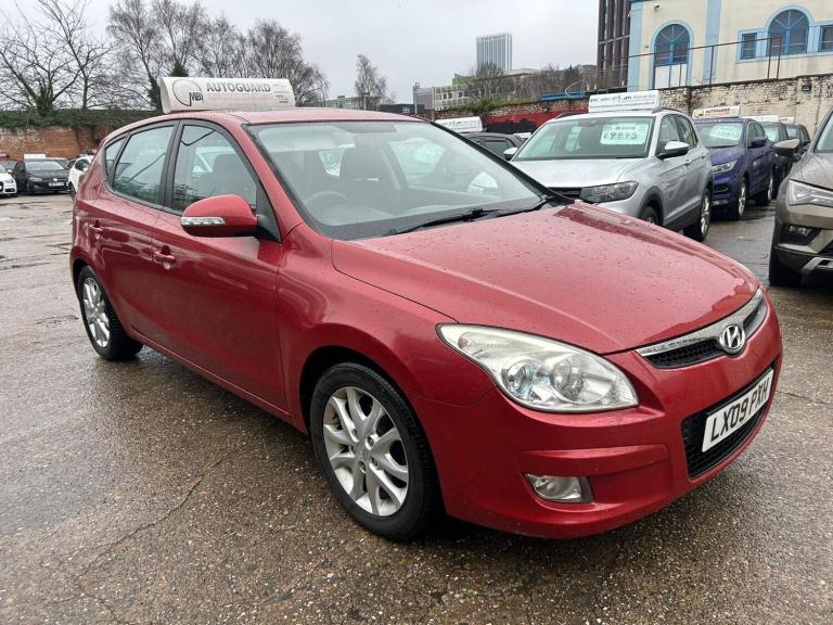 2009 Hyundai i30 1.4 SE 5dr HATCHBACK PETROL Manual