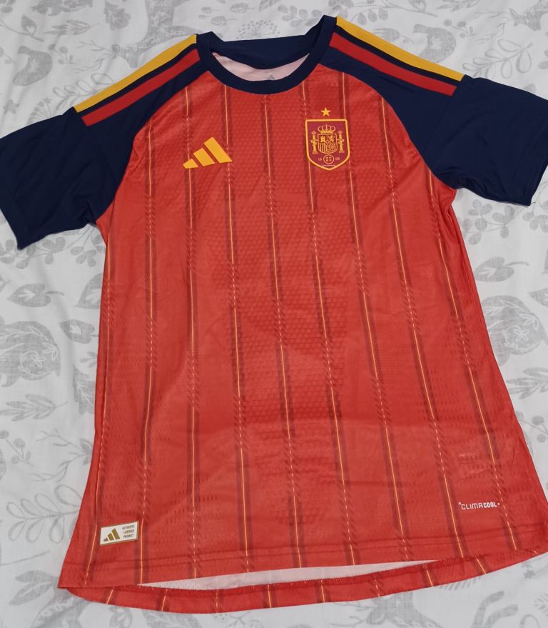 Spain World Cup 2026 home football shirt