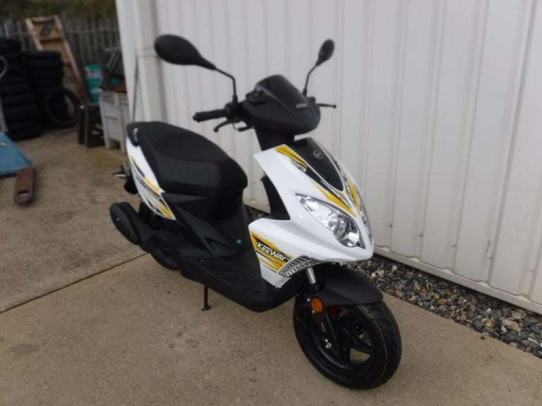 2025 Keeway Fact 0 Scooter 