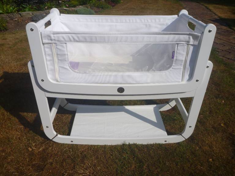 SnuzPod 2 Next to me Crib & SnuzPod Natural Mattress As New