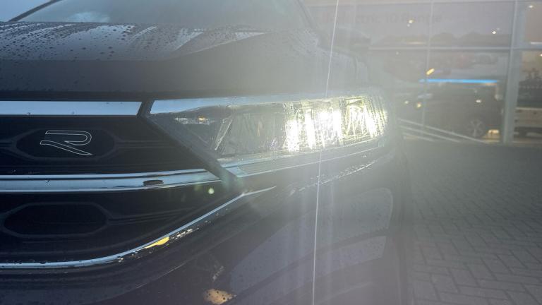 2022 Volkswagen T-Roc 1.5 TSI R-Line 5dr Petrol Hatchback Hatchback Petrol Manual