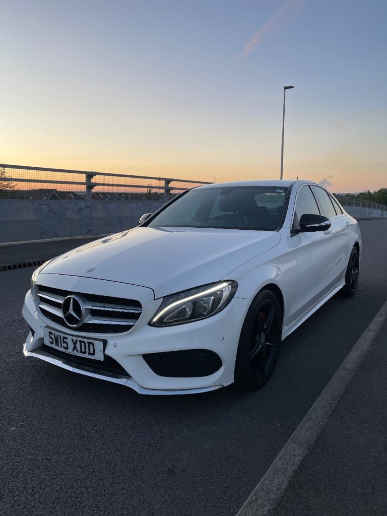Mercedes Benz C200 AMG line Saloon automatic petrol 