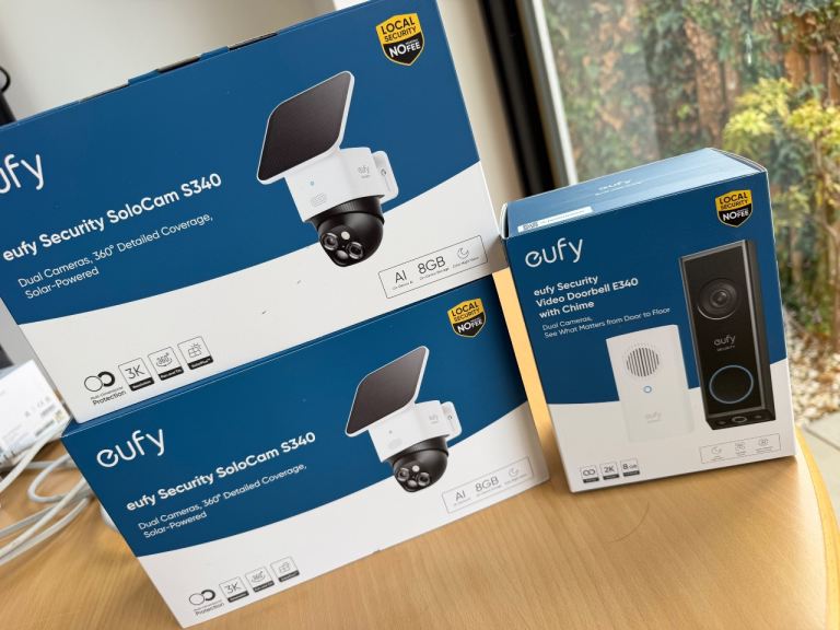 Eufy 2x cameras, video doorbell and chime. 