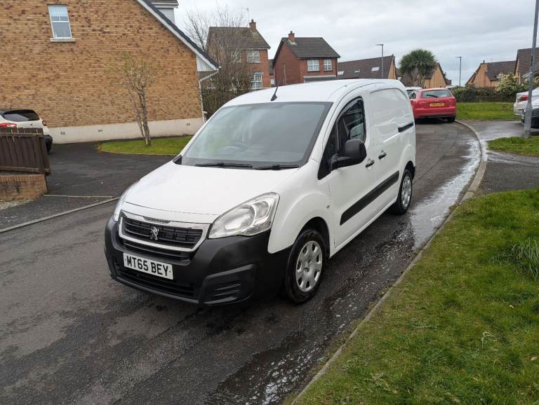 Late 2015 Peugeot partner 