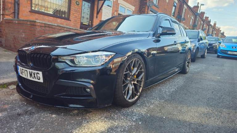 BMW 335D Touring M Sport 2017, Semi-Auto, 2993 (cc), 5 doors