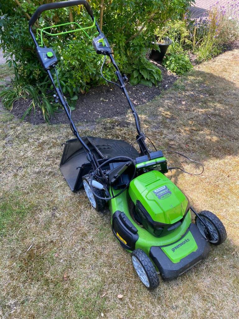 Greenworks  48v cordless self propelled lawn mower.