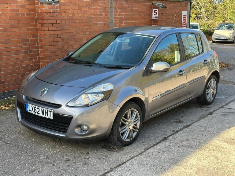 RENAULT CLIO 1.2 Dynamique TomTom Euro 5 5dr 2012