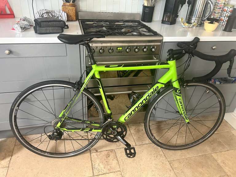Cannondale Green Road Bike - Good Condition