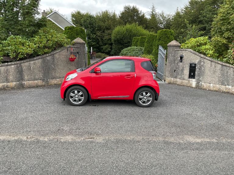 Toyota, IQ, Hatchback, 2011, Other, 998 (cc), 3 doors