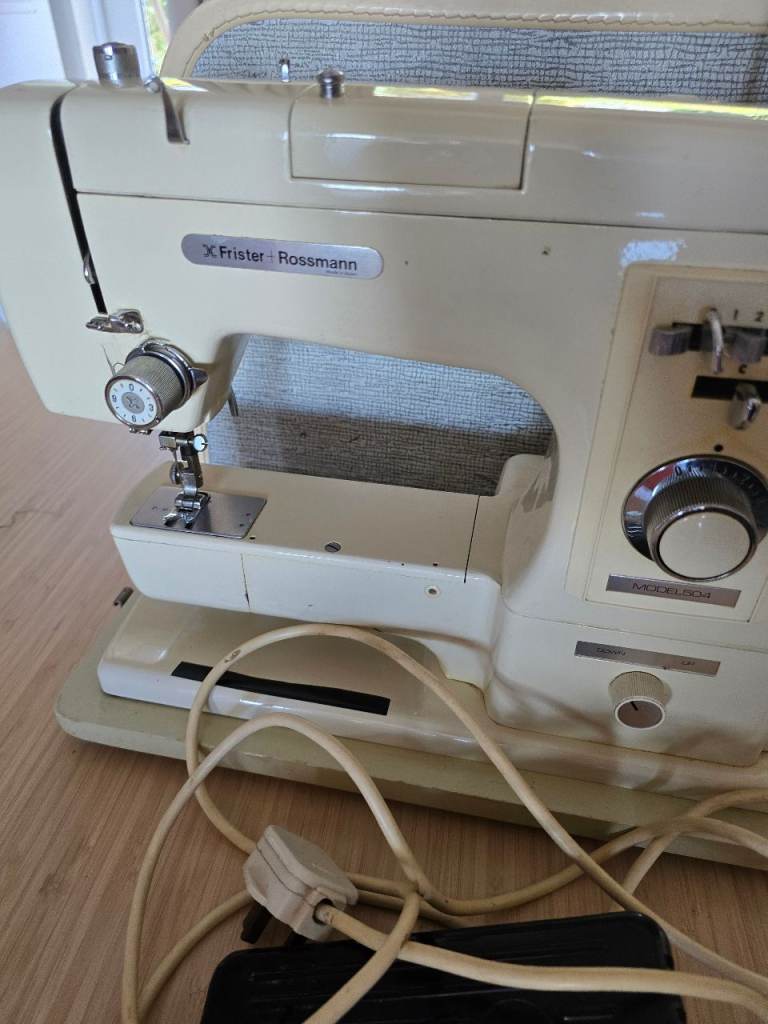 Vintage Rossmann sewing machine 