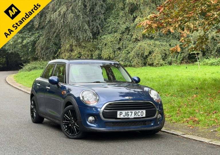 2017 MINI Hatch 1.5 Cooper Hatchback 5dr Petrol Manual Euro 6 (s/s) (136 ps) Hatchback Petrol Manual