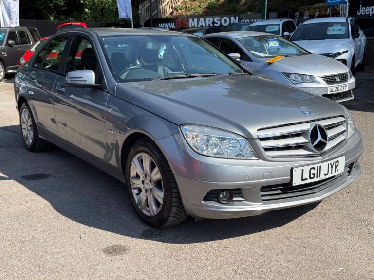 2011 Mercedes-Benz C Class C180 CGI BlueEFFICIENCY Executive SE 4dr Auto SALOON PETROL Automatic