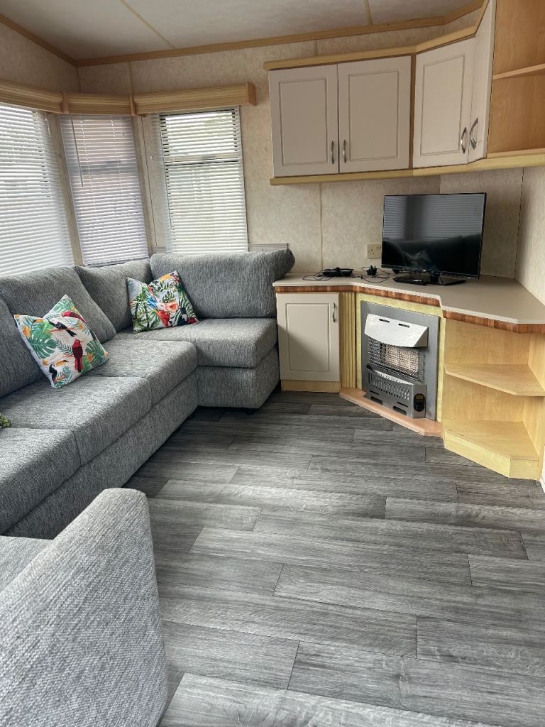 2 bed mobile home