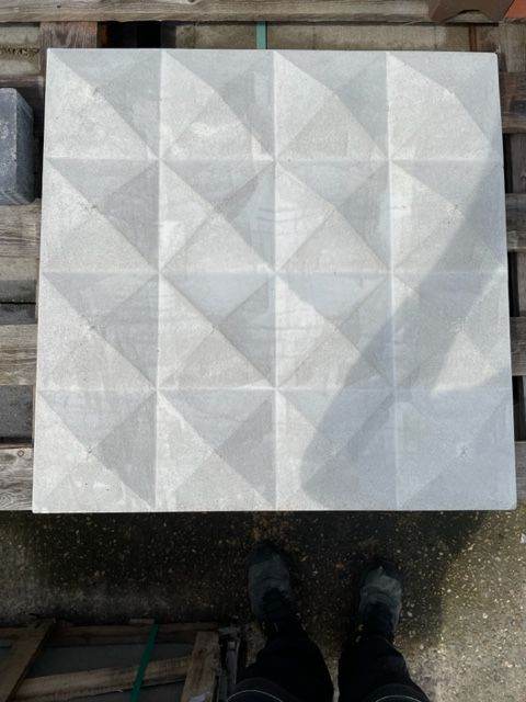 MARSHALLS LAMBETH 600x600x40 CONCRETE DETERRENT PAVING MANY USES ONLY £10 !!!