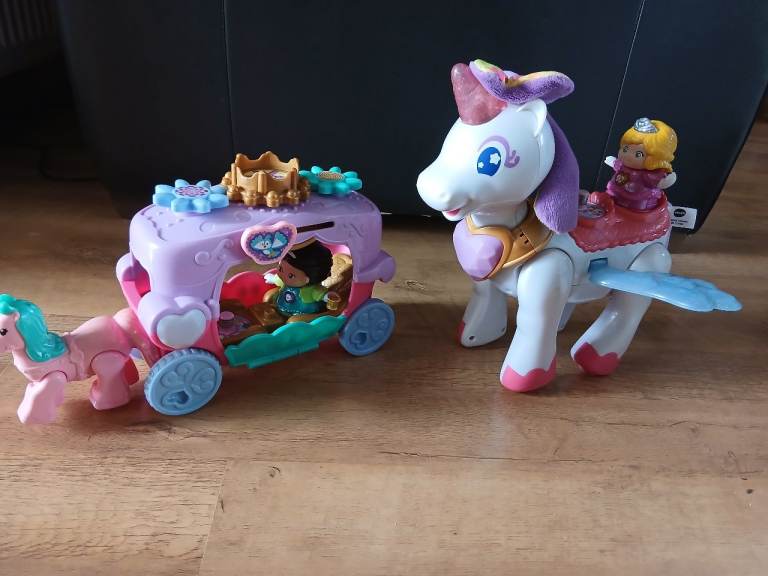 Vtech Magical Unicorn & Princess Carriage Toy Set - Good Condition
