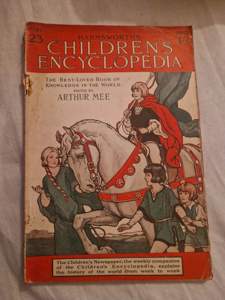 Harmsworth's Children's Encyclopedia – Vintage Book