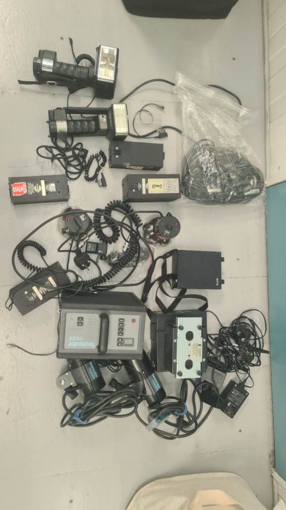 Flash equipment 
