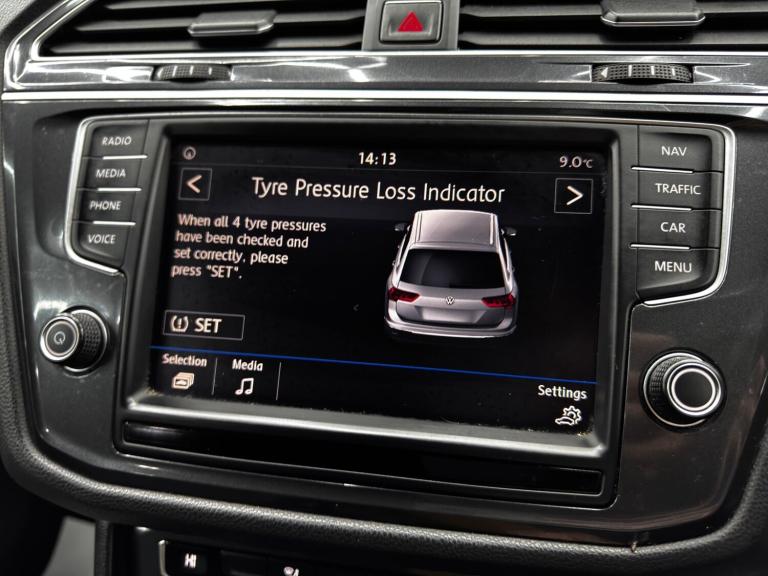 2016 Volkswagen Tiguan 2.0 TDi 150 SE Nav 5dr ESTATE DIESEL Manual