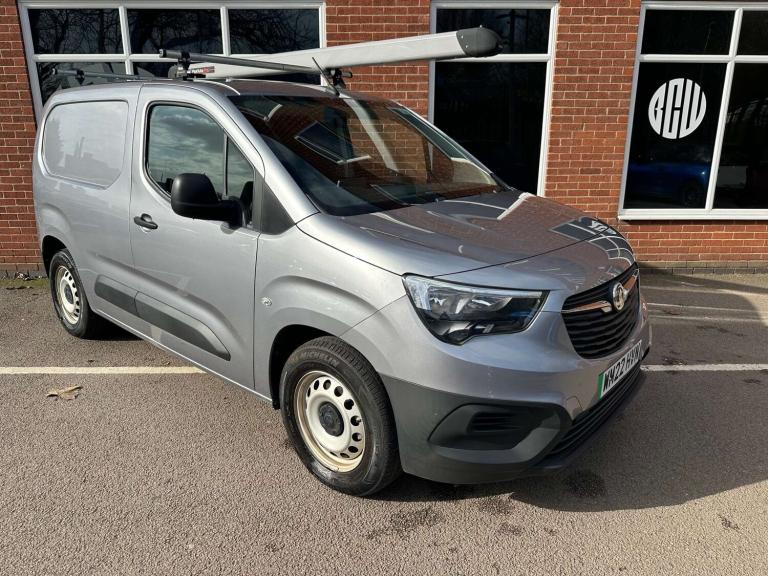 2022 Vauxhall Combo Combo-e 2300 Dynamic Panel Van Electric Automatic