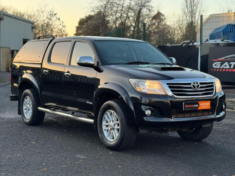 2015 Toyota Hilux Invincible D/Cab Pick Up 3.0 D-4D 4WD 171 Auto PICK UP DIESEL Automatic