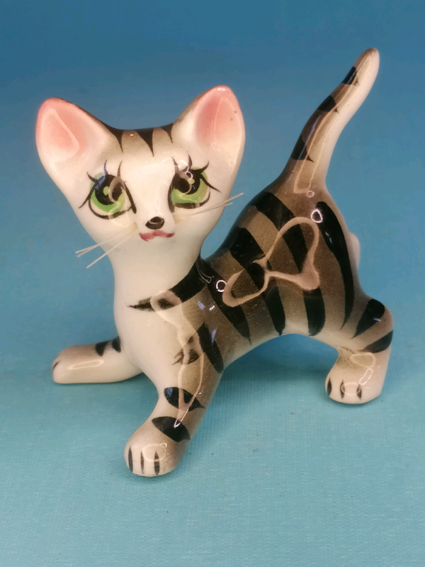 Vintage 3-inch Grey Gray Tabby Cat Kitten. 