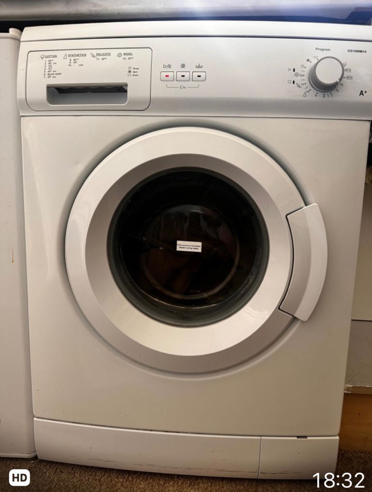 Essentials 5KG Washing Machine - White, Good Condition